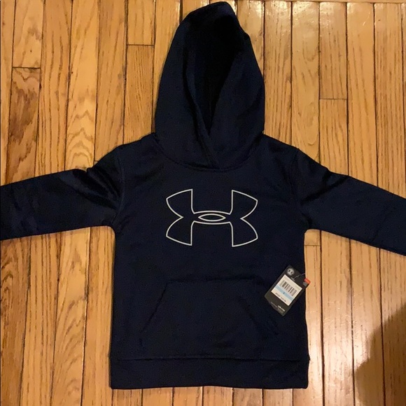 5t under armour clothes